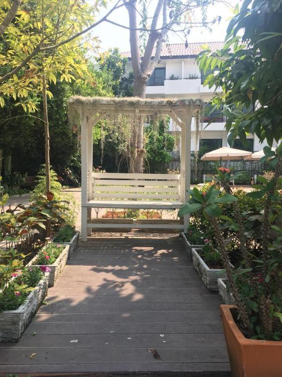 Baan Nan Hotel Luaran gambar