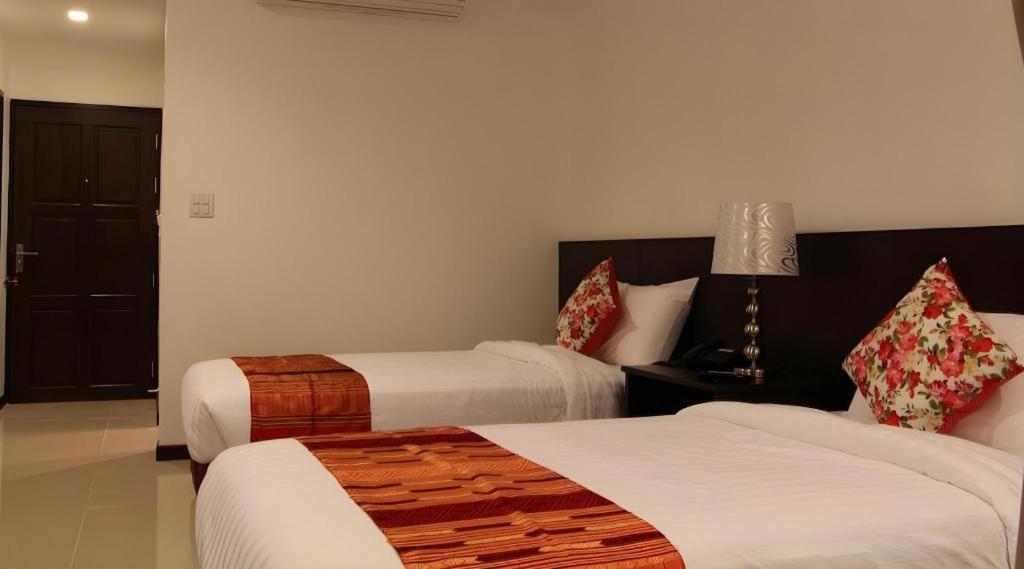 Baan Nan Hotel Luaran gambar