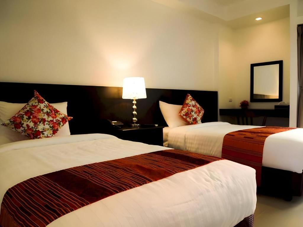 Baan Nan Hotel Luaran gambar