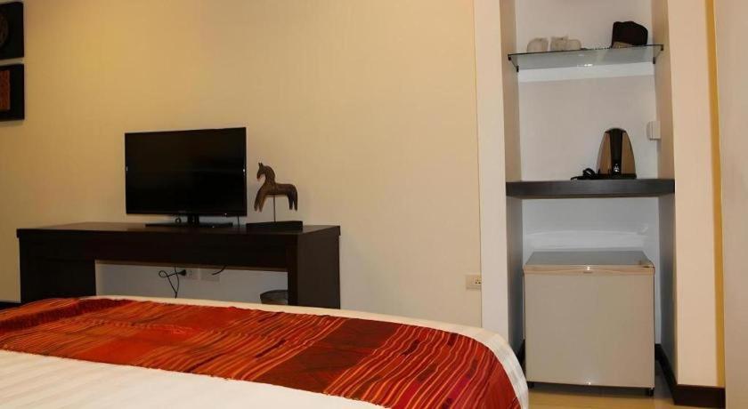 Baan Nan Hotel Luaran gambar